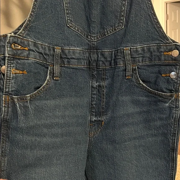 Women's Denim Overalls - Picture 4 of 6